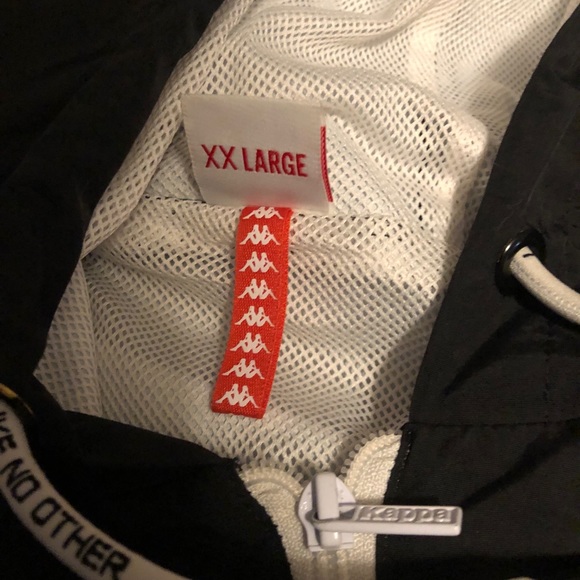 Kappa wind breaker - Picture 3 of 3